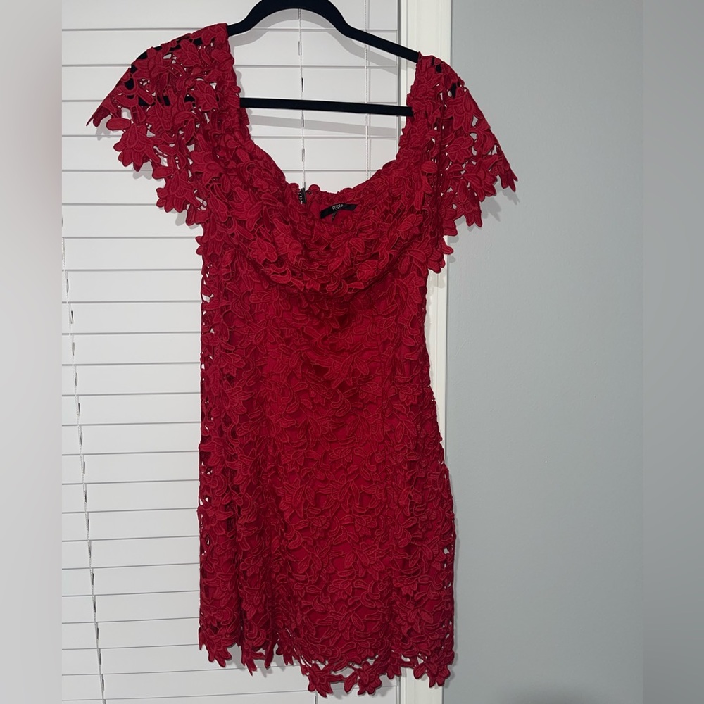 Guess off the shoulder mini lace dress